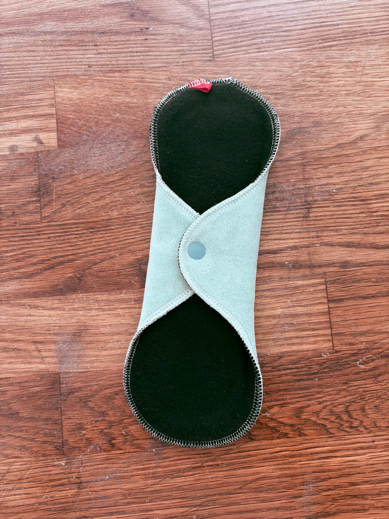 10” moderate flow cloth “positive vibes”