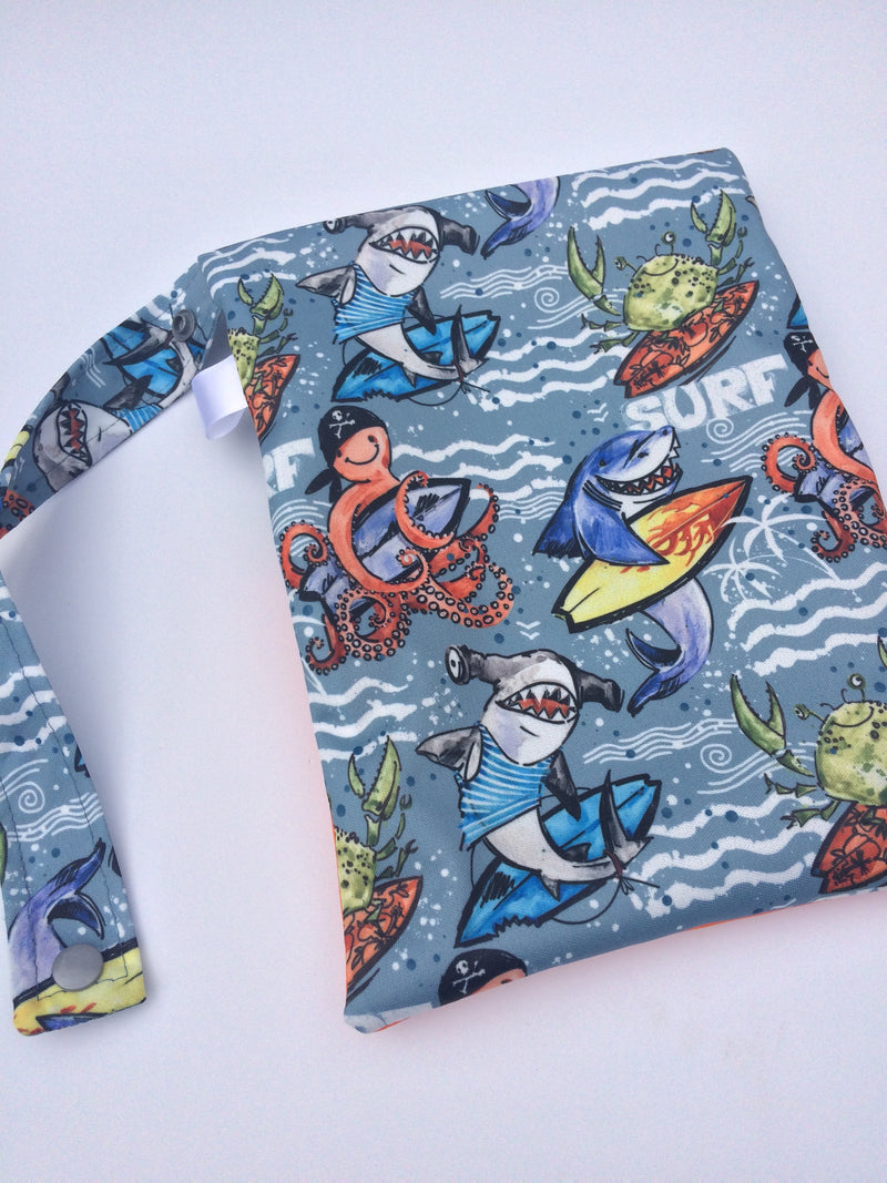 Dual pocket PUL zippered wetbag