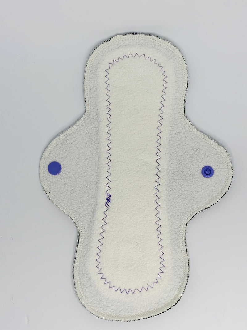 “Au naturel” 10” light flow bamboo Sherpa serged edge
