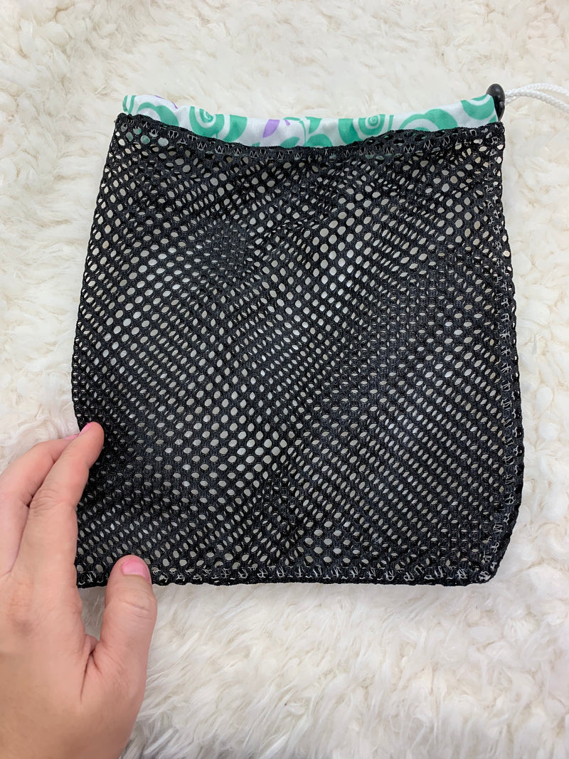 Mesh laundry bag