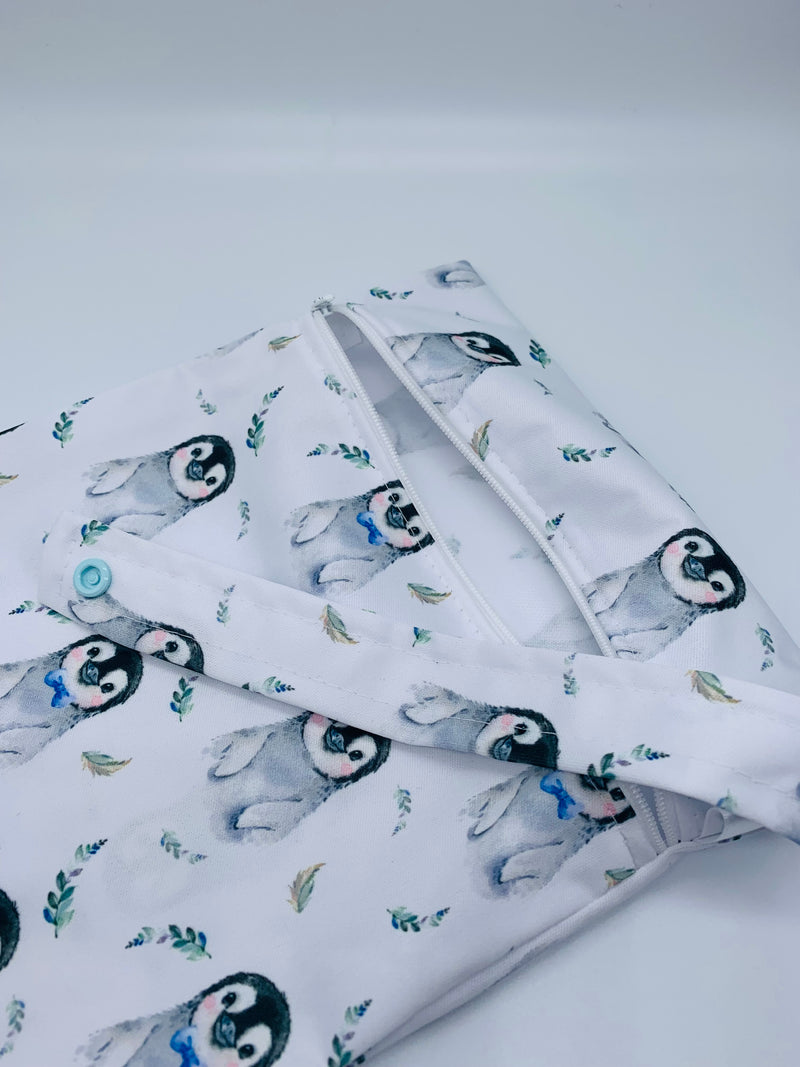 Single pocket laundry bags
