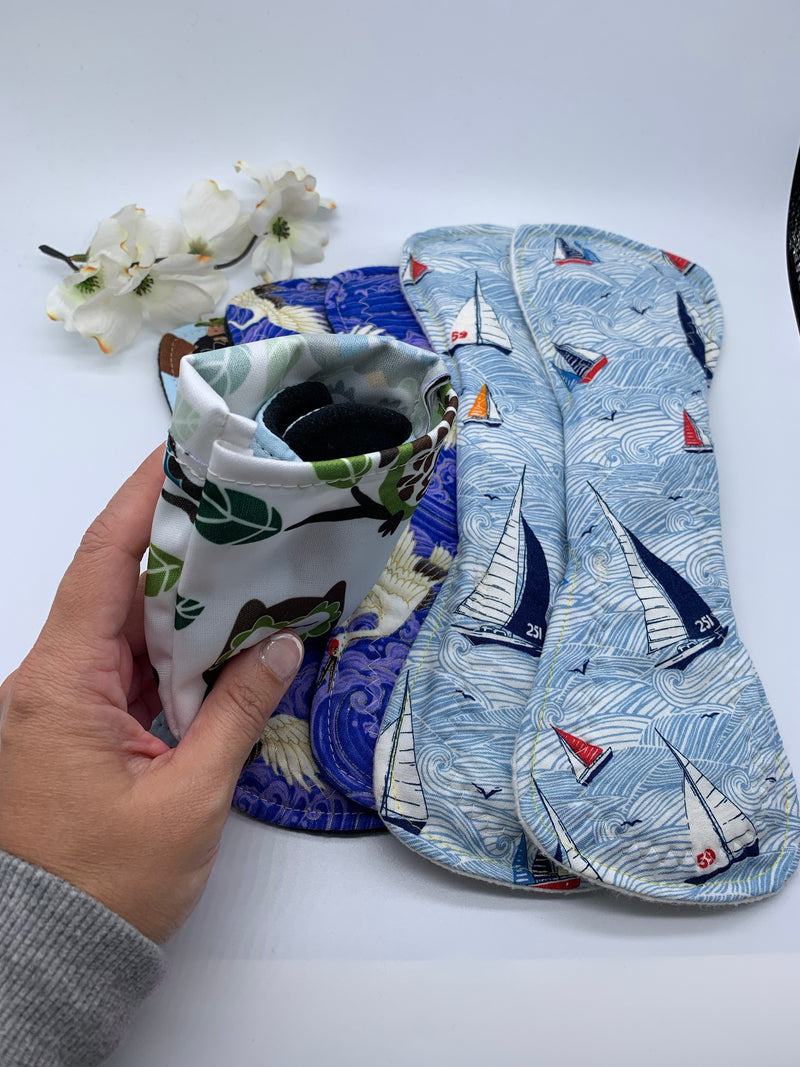 Blue Start me up set with wet bag and pad wrapper