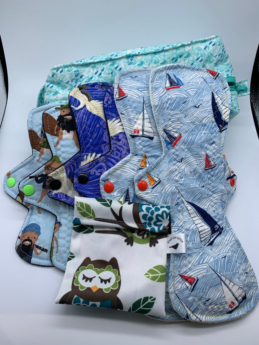 Blue Start me up set with wet bag and pad wrapper