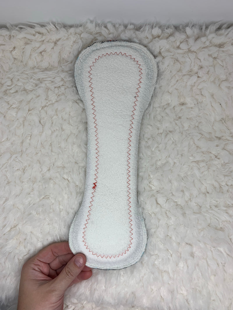 “Au naturel” 12” moderate flow bamboo Sherpa serged edge
