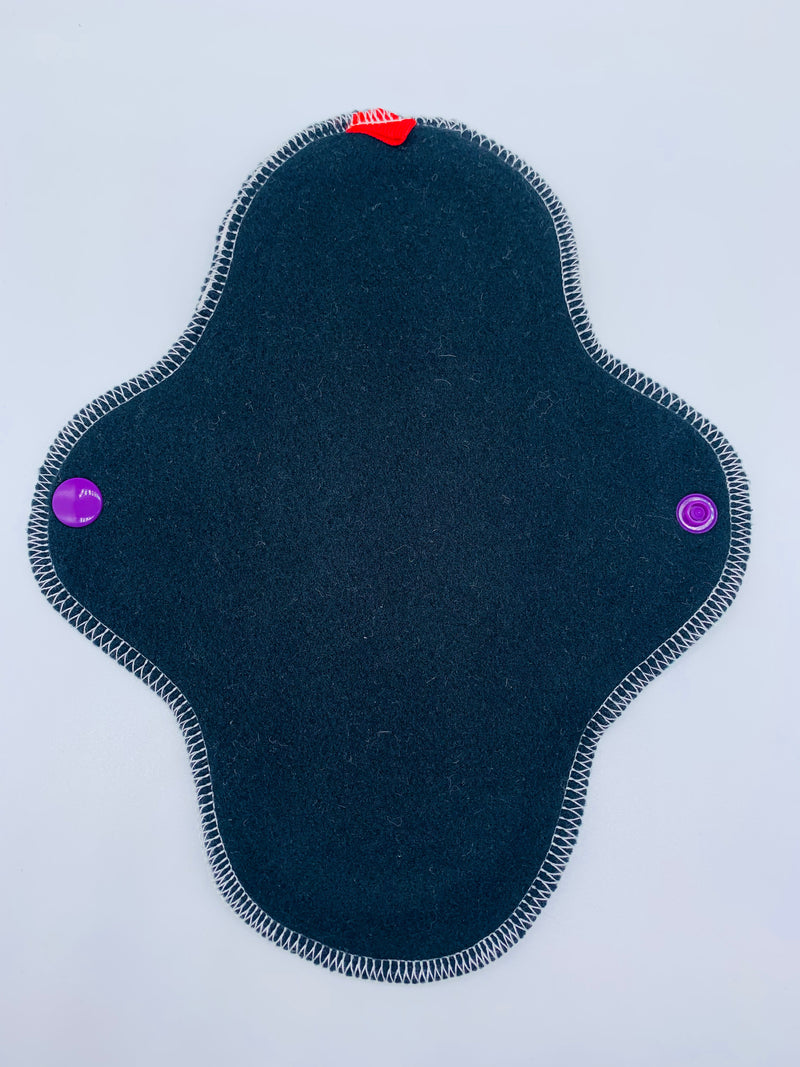 8” moderate flow cloth reusable pads “bee mine”