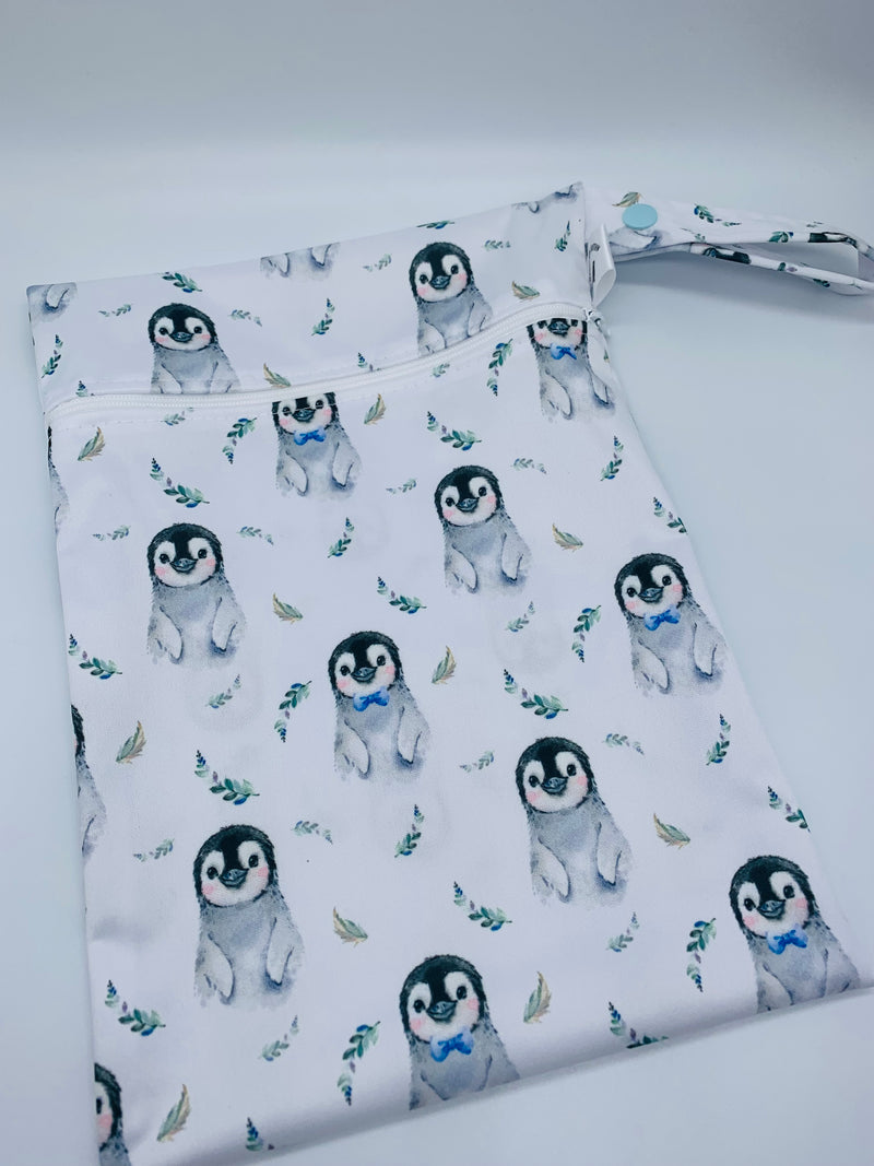 Single pocket laundry bags