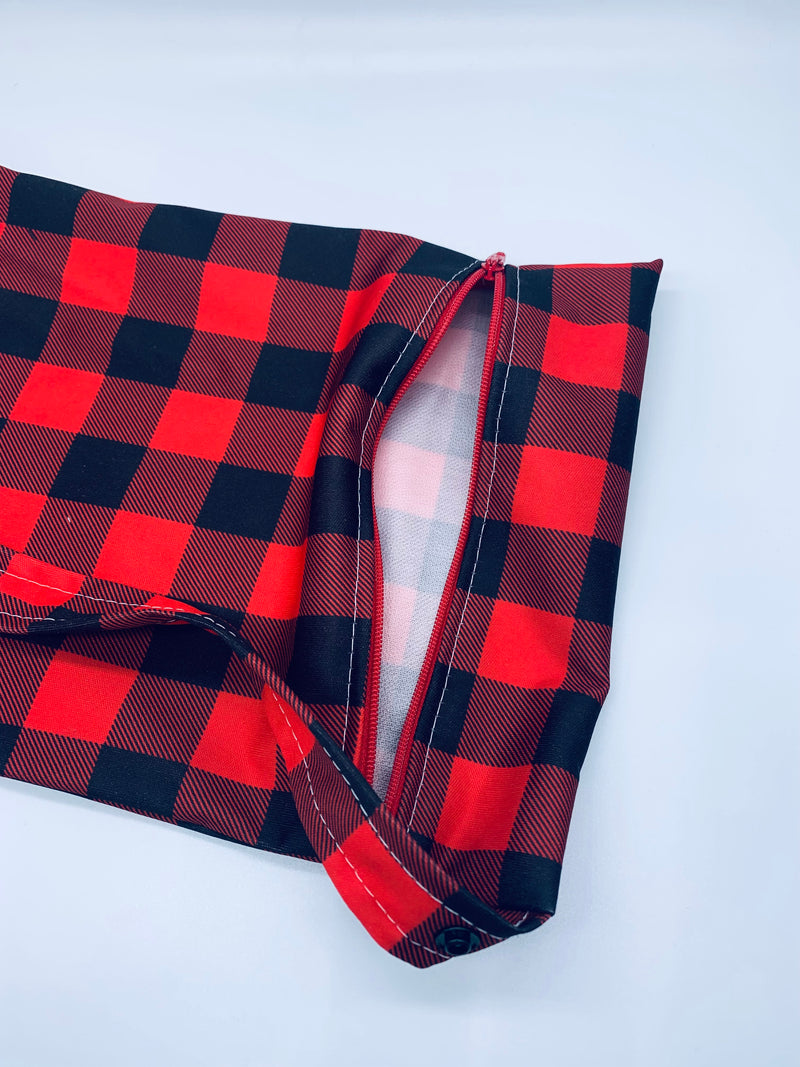 Single pocket laundry bags