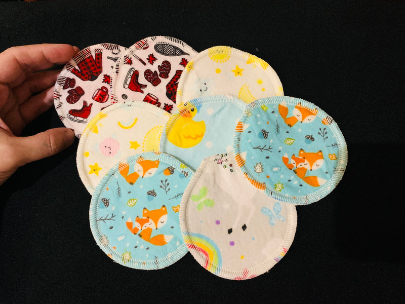 Set of 8 makeup rounds/nursing pads